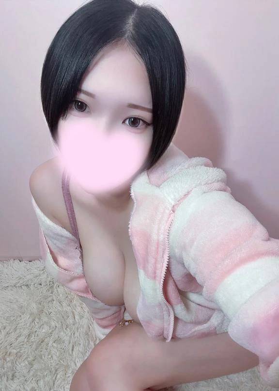 しゅ(=^•ω•)
