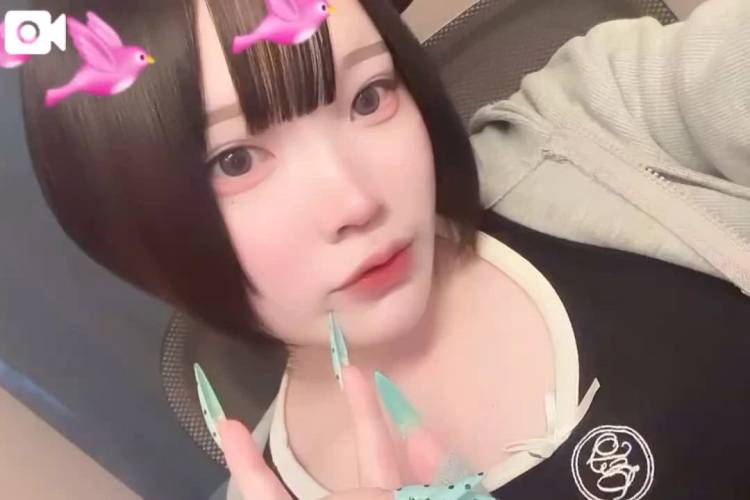 にゅーかわいい(ﾉ)･ω･(ヾ)🩷