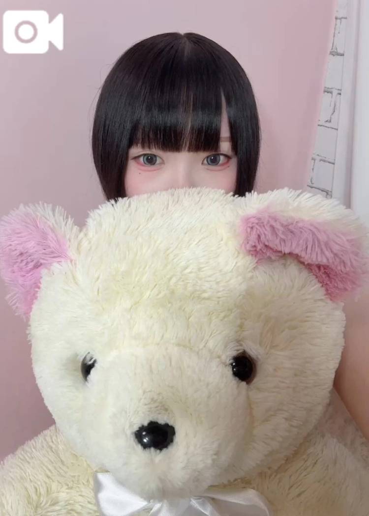 明日いる♡