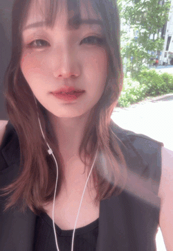 明日待ってます🥰