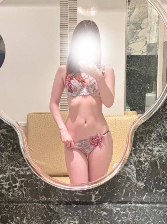 これから初出勤です🕊️💞
