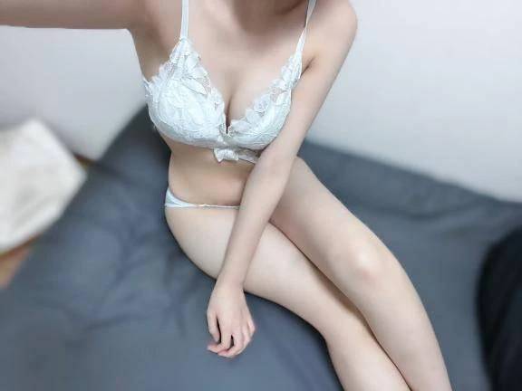 明日10時~✨