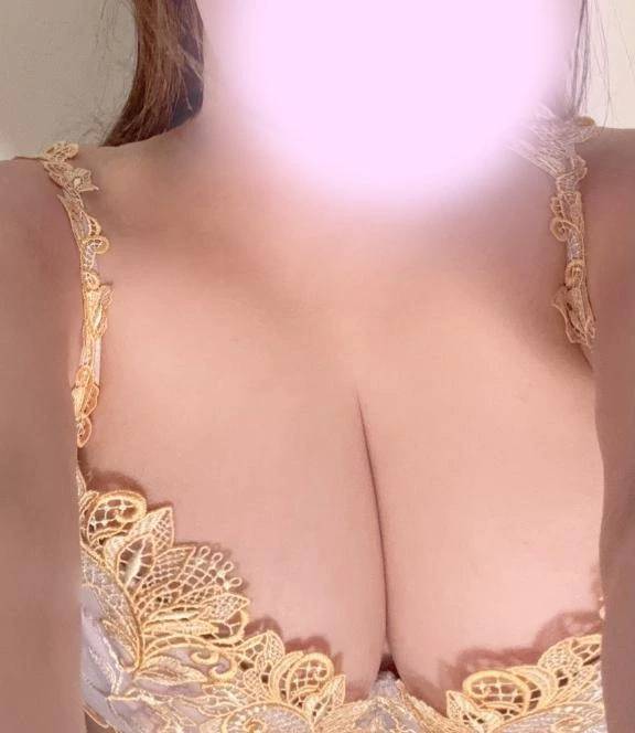 朝からえっちなことしませんか🩷