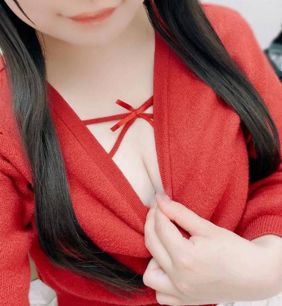 ちょっとだけ…♡