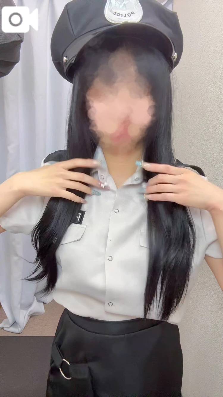 出勤😽
