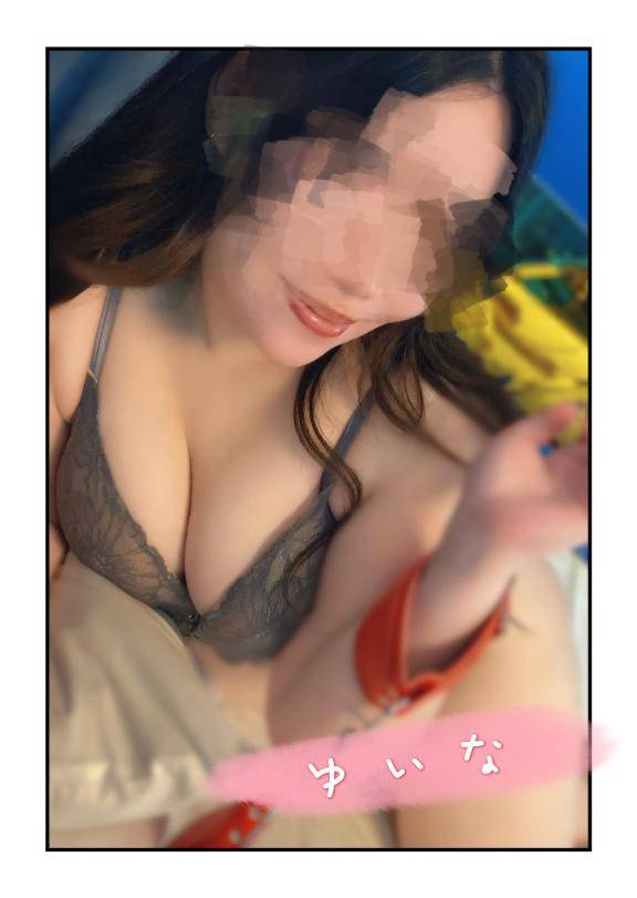 次の|?ω?,,)ﾁﾗｯ