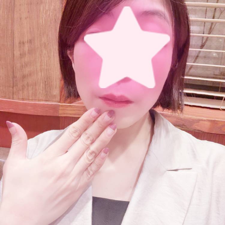 美容室と💅ネイル行ってきました❣️