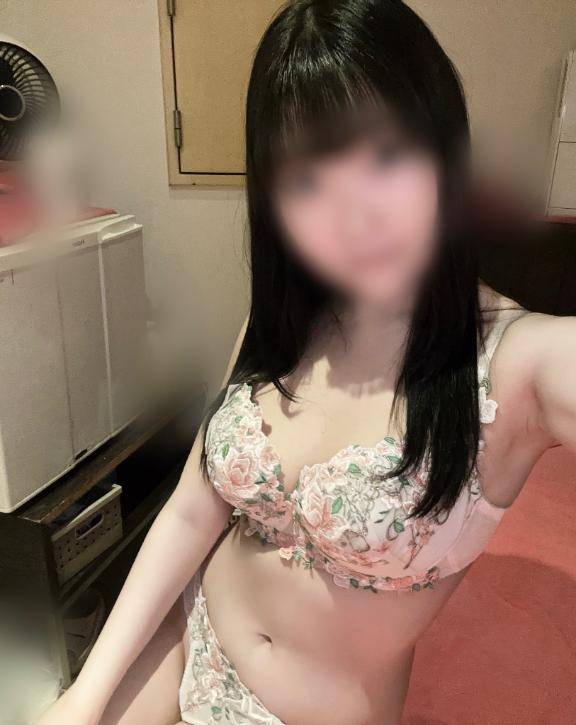 明日?