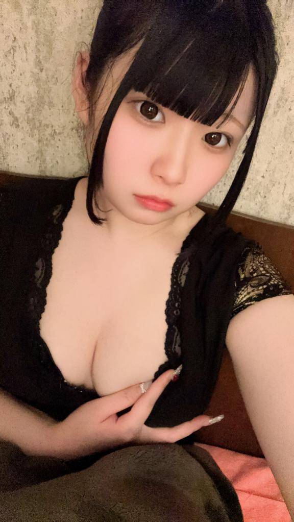 ちらっと～～??