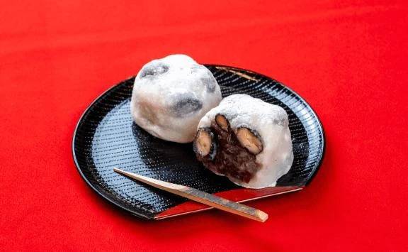 つ久し　黒豆大福