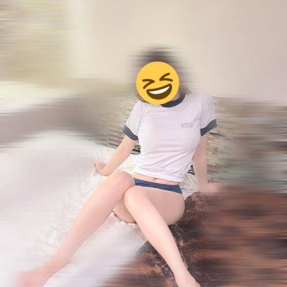 ブルマで･･･