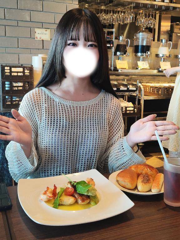 母と姉とお昼ご飯～😋