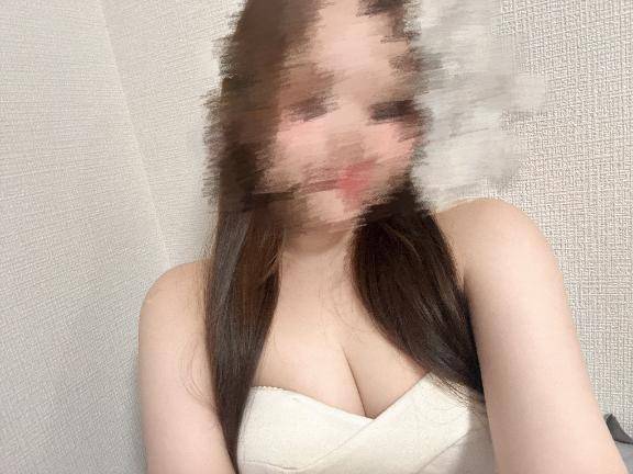 明日久しぶりの出勤❤️ྀི