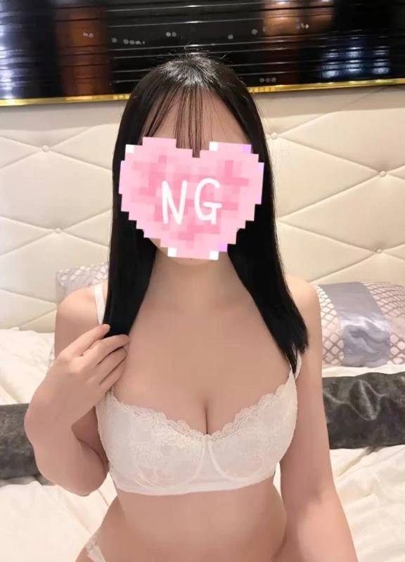 【お知らせ】23日(火)出勤します✨きほ