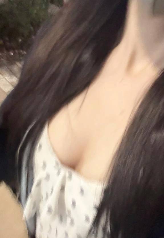 ブレブレ(,,- -,, )