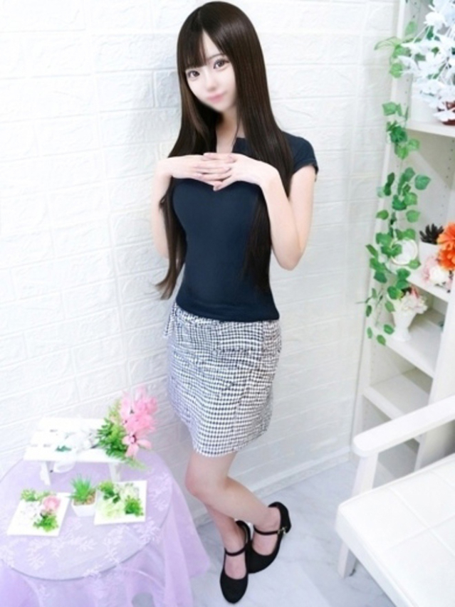 まみ（しろうと娘）