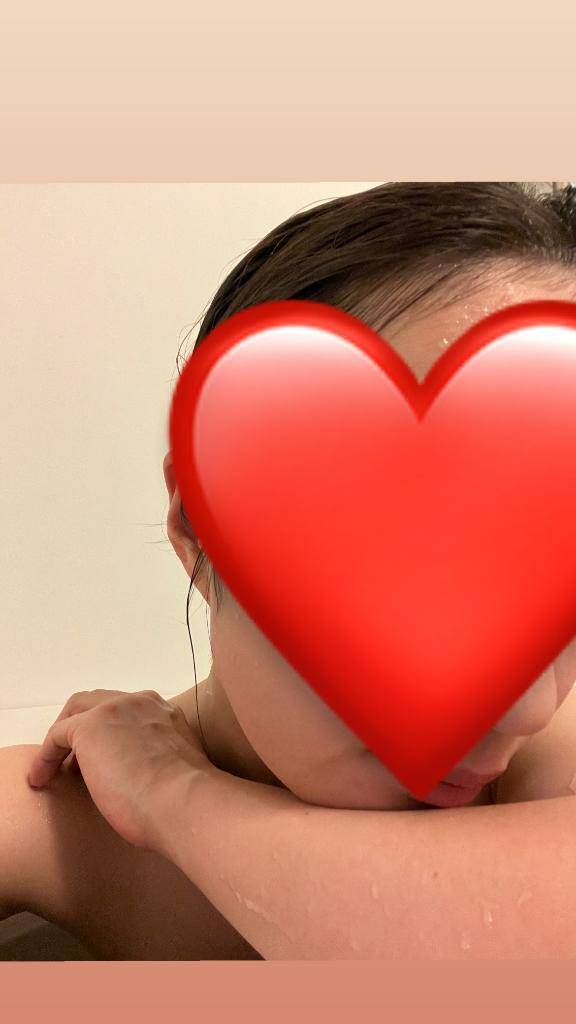さな（チェックイン素人専門大人女子）