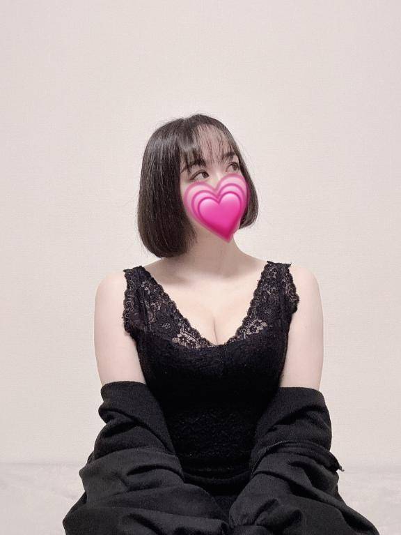 今日は出勤してます💗