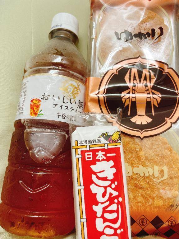 しゅり（チェックイン素人専門大人女子）