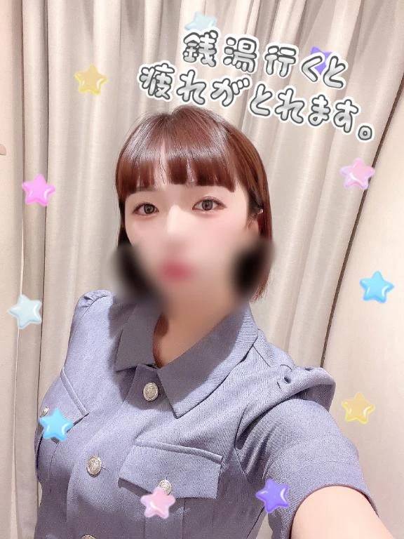 🌻閑さや岩にしみ入る蟬の声🌻