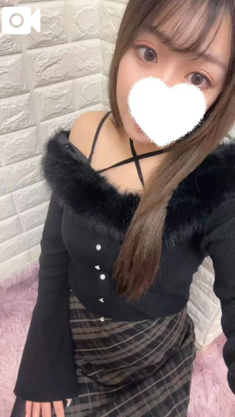 本日♡出勤します✊🏻