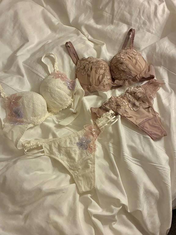 💗14:00〜出勤します💗