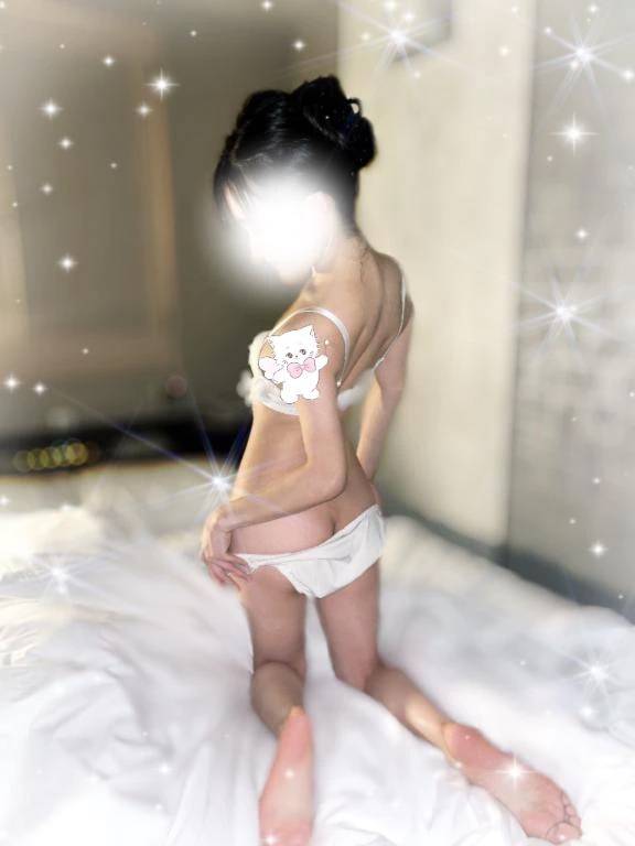 魔性のｦﾝﾅひなちゃんにぞっこんお兄様へ