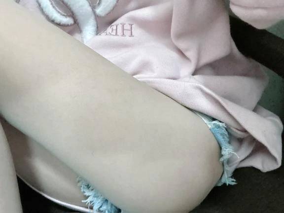 こんにちはっ⸜(  •ᴗ•  )⸝⋆*♡