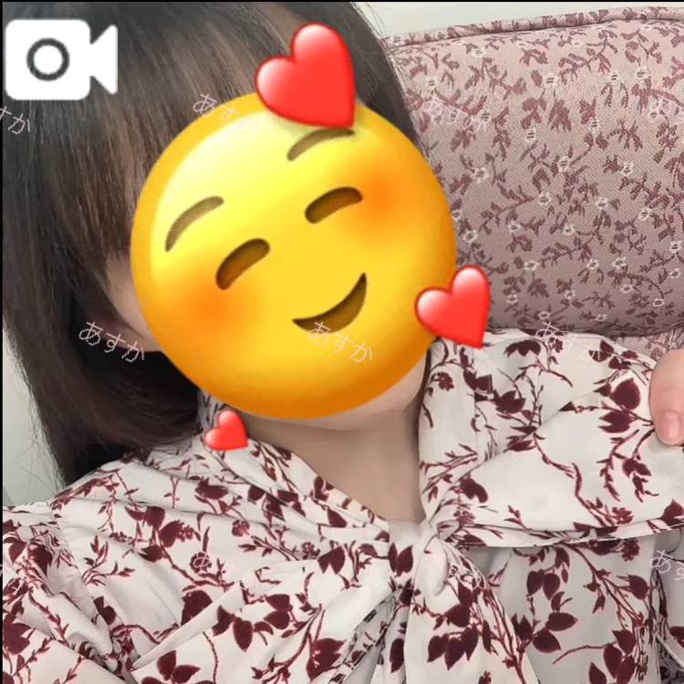 スタンプの下は…🥰？