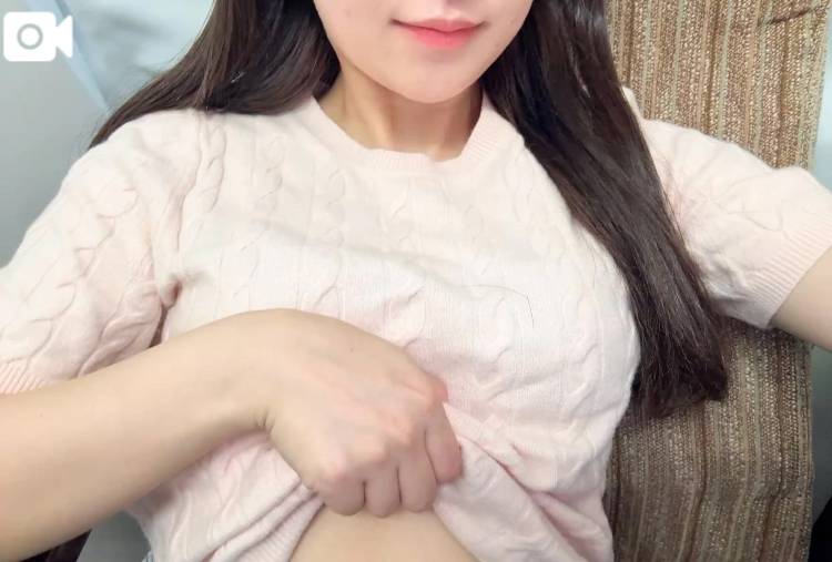 ちらり🫢💕💭