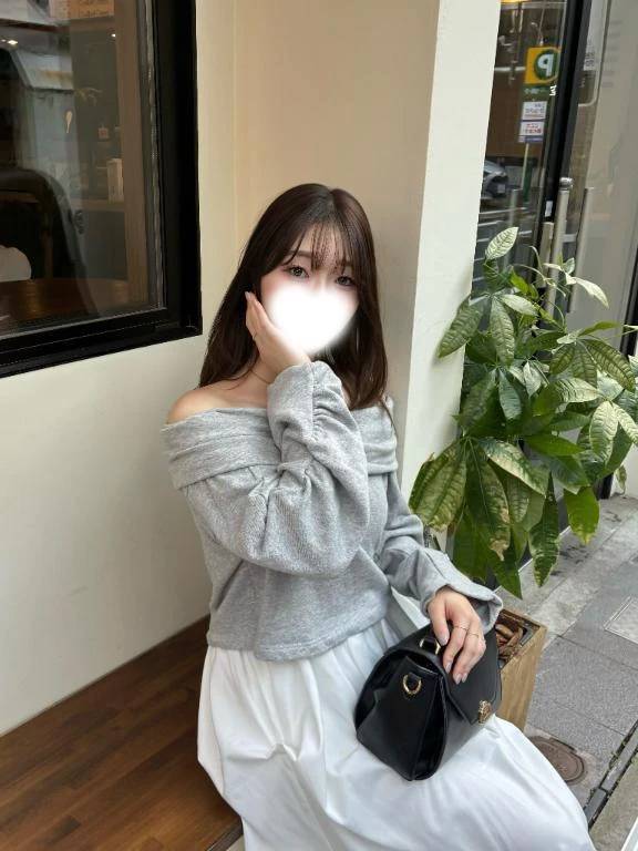 12時から出勤します🎀
