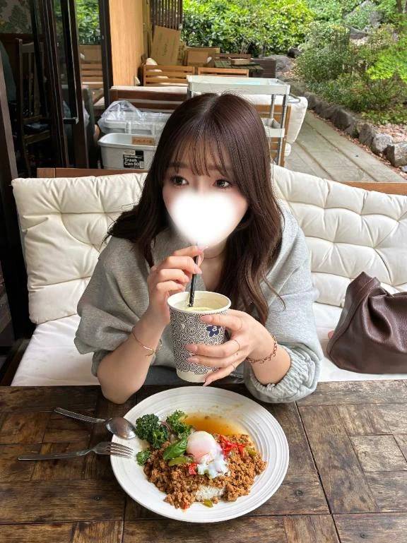 土曜日17:00から出勤します💕