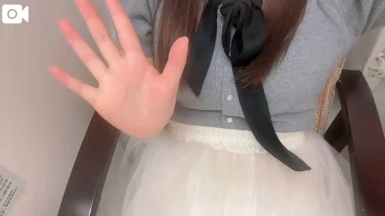 本日13時〜20時出勤してます🫶