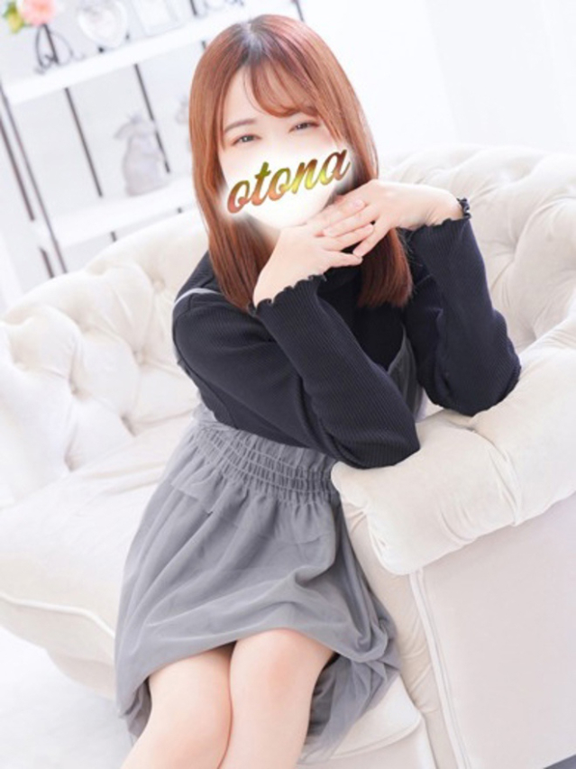 りん（チェックイン素人専門大人女子）