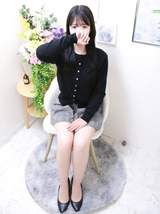 りんね（チェックイン素人専門大人女子）