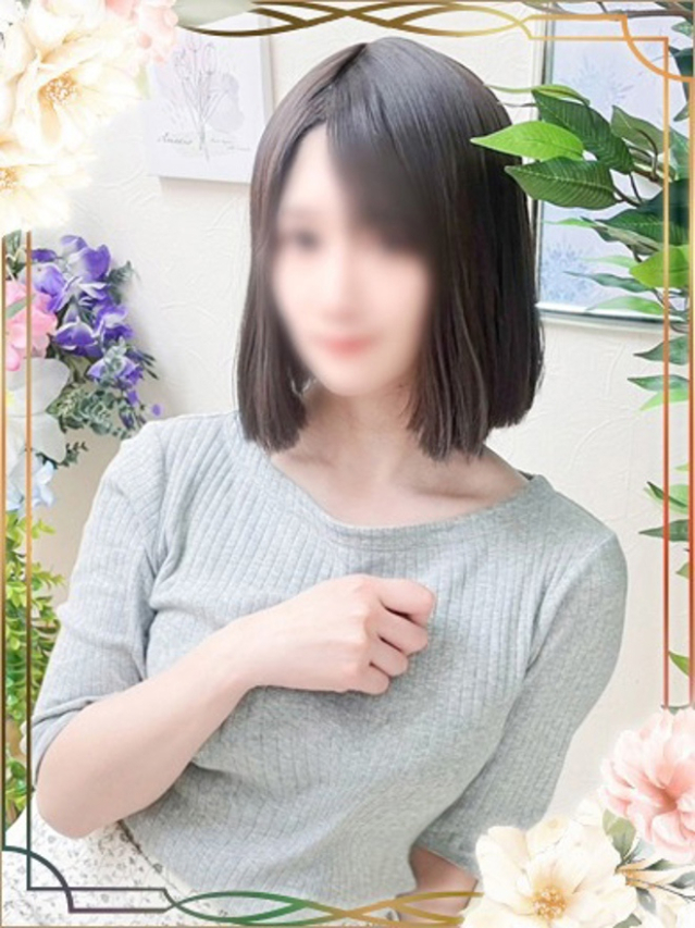 ことね（チェックイン素人専門大人女子）