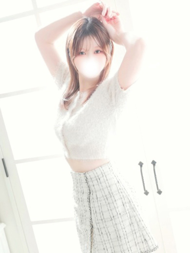 ゆきは（チェックイン素人専門大人女子）