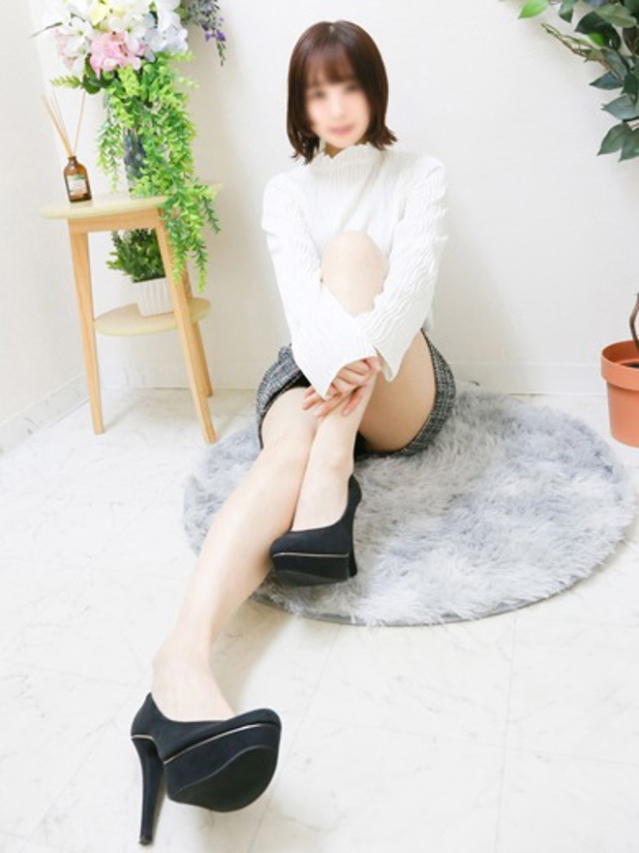 もえの（チェックイン素人専門大人女子）