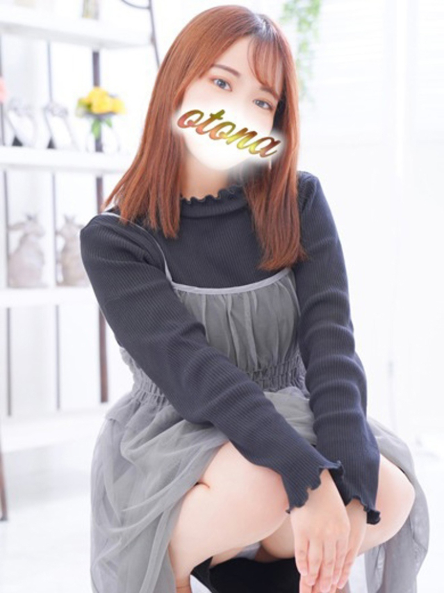 りん（チェックイン素人専門大人女子）