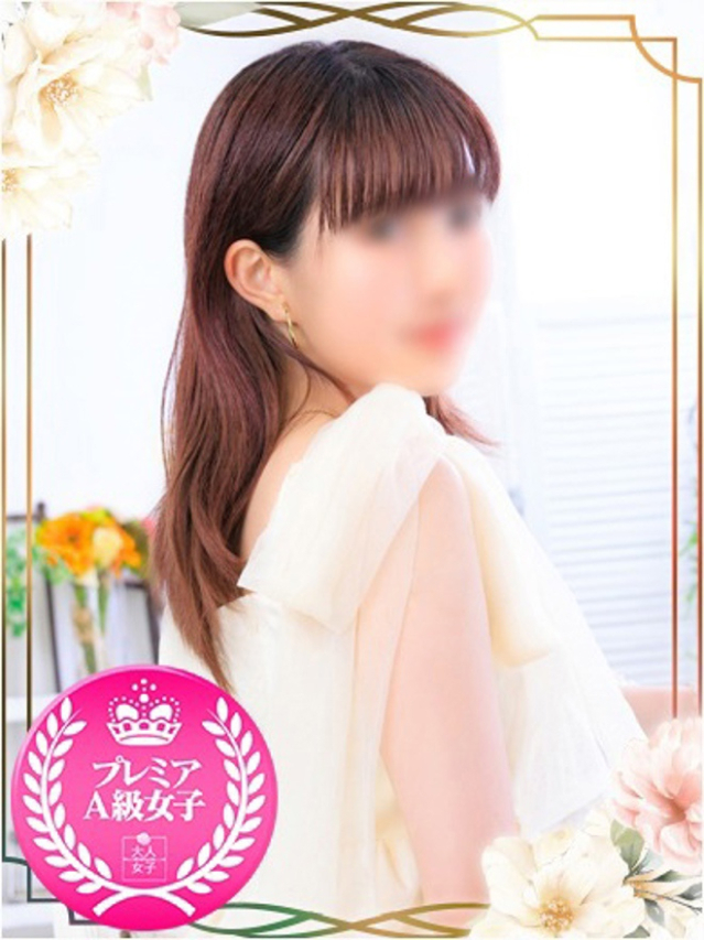 みな（チェックイン素人専門大人女子）
