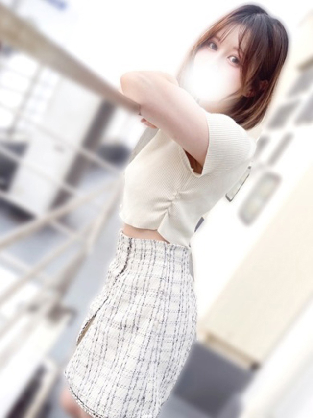 ゆきは（チェックイン素人専門大人女子）