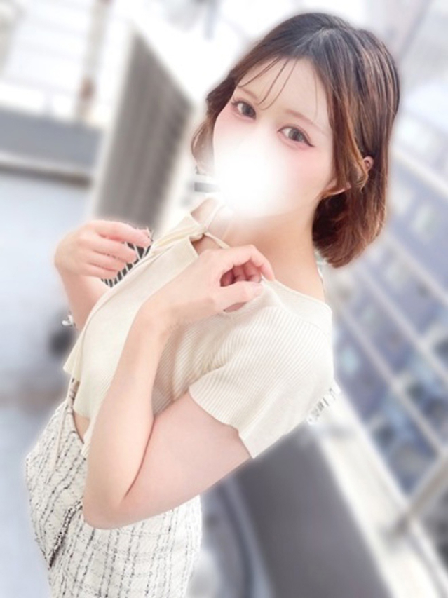 ゆきは（チェックイン素人専門大人女子）