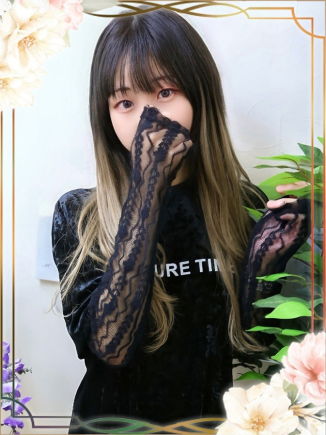まなつ（チェックイン素人専門大人女子）