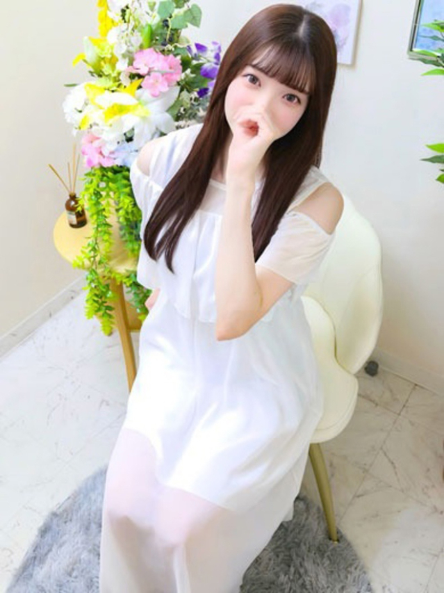 まゆか（チェックイン素人専門大人女子）