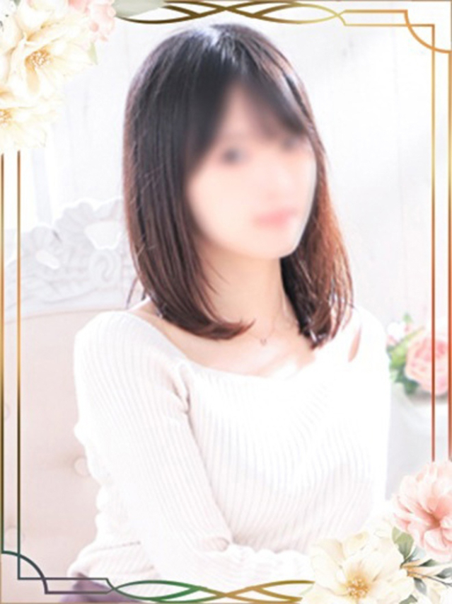 ななか（チェックイン素人専門大人女子）