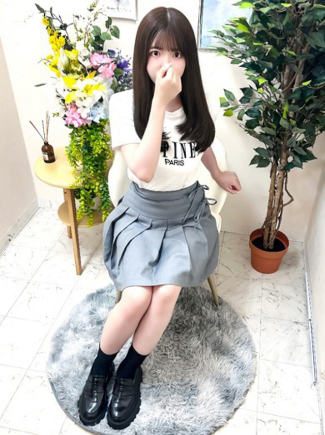 りり（チェックイン素人専門大人女子）