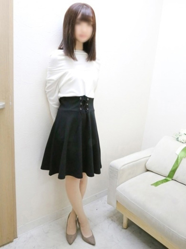 ゆらの（チェックイン素人専門大人女子）