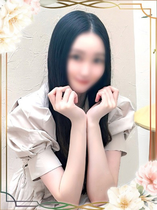 かれん（チェックイン素人専門大人女子）