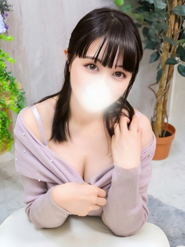 ひなこ（チェックイン素人専門大人女子）