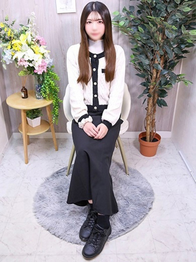 ゆいな（チェックイン素人専門大人女子）